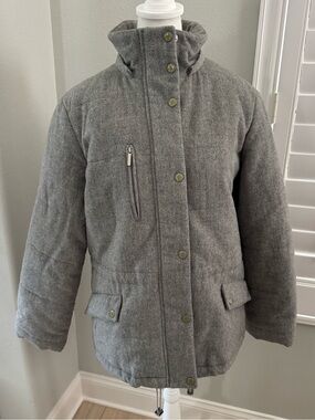 Talbots Medium Petite women’s gray wool blend heavy coat / jacket full zip EUC